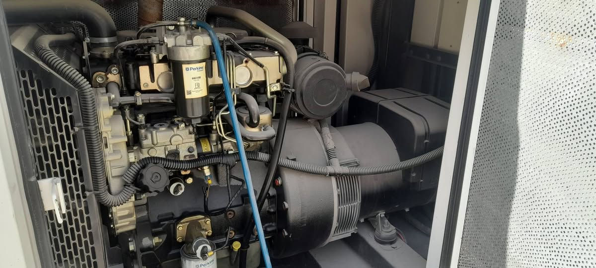 مولد للبيع 60 كيفي***********
