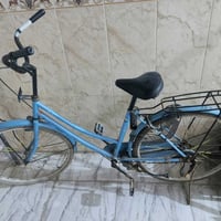 بايسكل للبيع حجم 26 موديل 23 مختم بايسكل نضيف بس متروك نطيني سعرك واخذ...