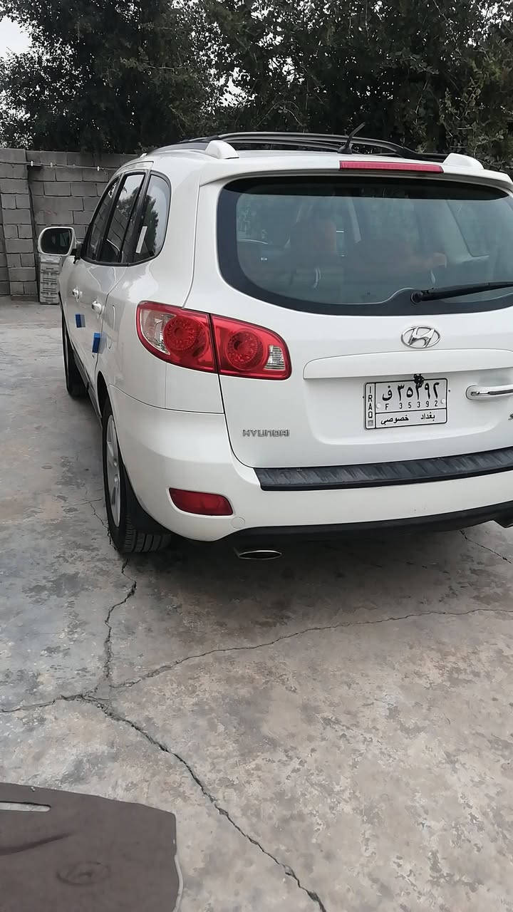 السلام عليكم سنتافيا ٢٠٠٩ رقم بغداد مكينه ٦ /2700 فول مواصفات عده البصمه فتحه سقف ثلاجة تحكم تبريد ثلاث قطع دفع رباعي شاشه *********** /*********** /مكان واسط للبيع او مراوس حسب القناعه
