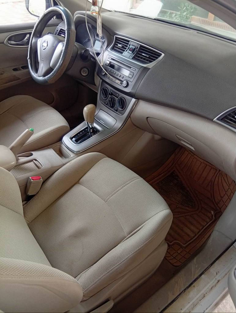 نیسان سینترا خلیجی مودیل 2014 نیو قباخ سوندق سبوغە گێر و مەکینەی بێ عەیبە تحویل غەرامەی بە شەرتە سەیارکە بە عام زۆر جوانە 
سعری 110 وەرەقە و مجال 
ناو نیشان ناحیەی ڕوڤیا 
ژ م *********** دهوك, العراق
