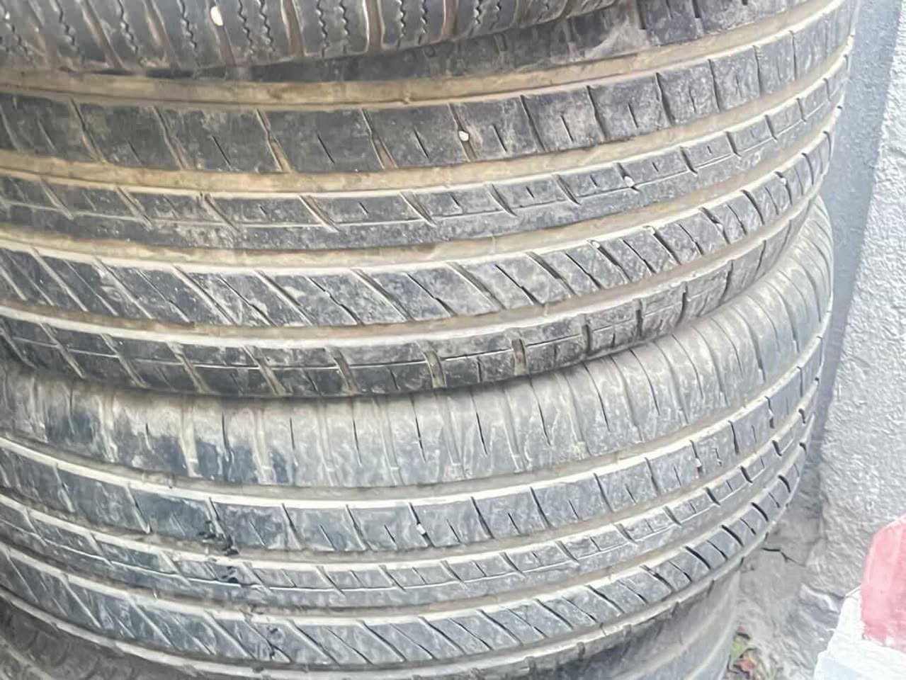 تخم تايرات صيني مال جيب وزوج برلين هماتين مال جيب نظافة85بل مية بدون فتيلة وبدون ركة مكانهن بغداد العامرية
***********
