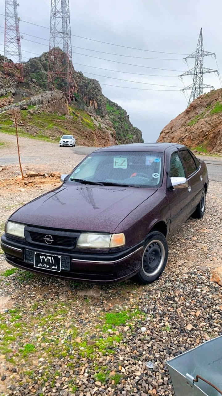 🧡 بەناوی خودای گەورە 🧡
ئۆپل ڤکیترا مۆدیل 93  جام کارەبای سلایت کارەبای هەموو گیانی ئیشەکات بەشەرتی موس براوە بی دەحم بی لیدران مەکیە٢٠ وەک سەعات بەشەرتی گێر و مەکینە
نرخ 20 گەڵا و معامەلە 
*********** دار بنديهكان, السليمانية
