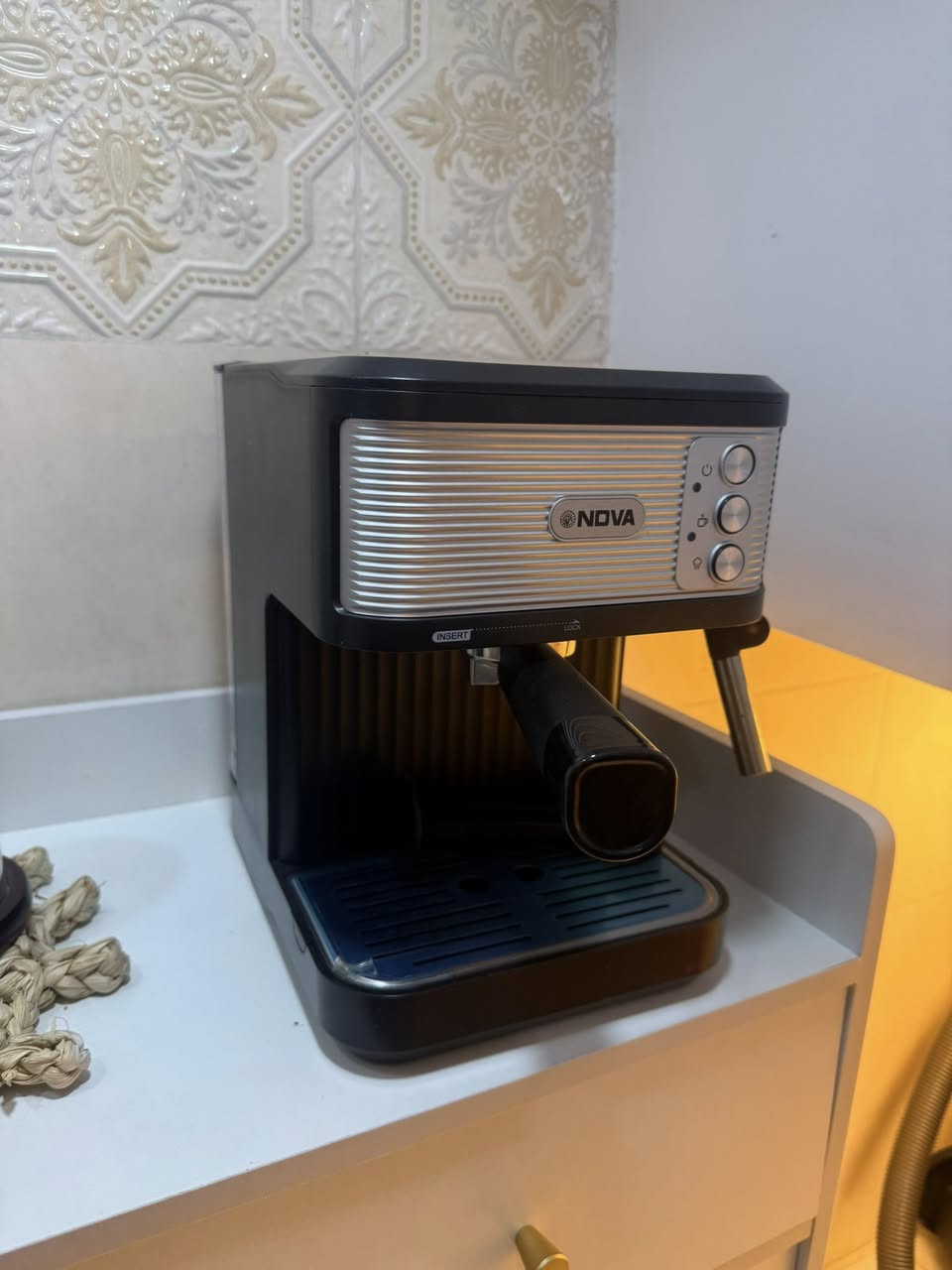 جهاز قهوه جديد استعمال مره وحده فقط
ابيعه ماعرف استعمله نهاىي يسوي قهوه اسبرسو ورغوه حليب هم اريده ب60 الف مكاني حريه الشراي فقط يراسلني


**إذا كنت صاحب هذا الإعلان وتريد حذفه لأي سبب، رجاءا أرسل رسالة إلى الدعم الفني**