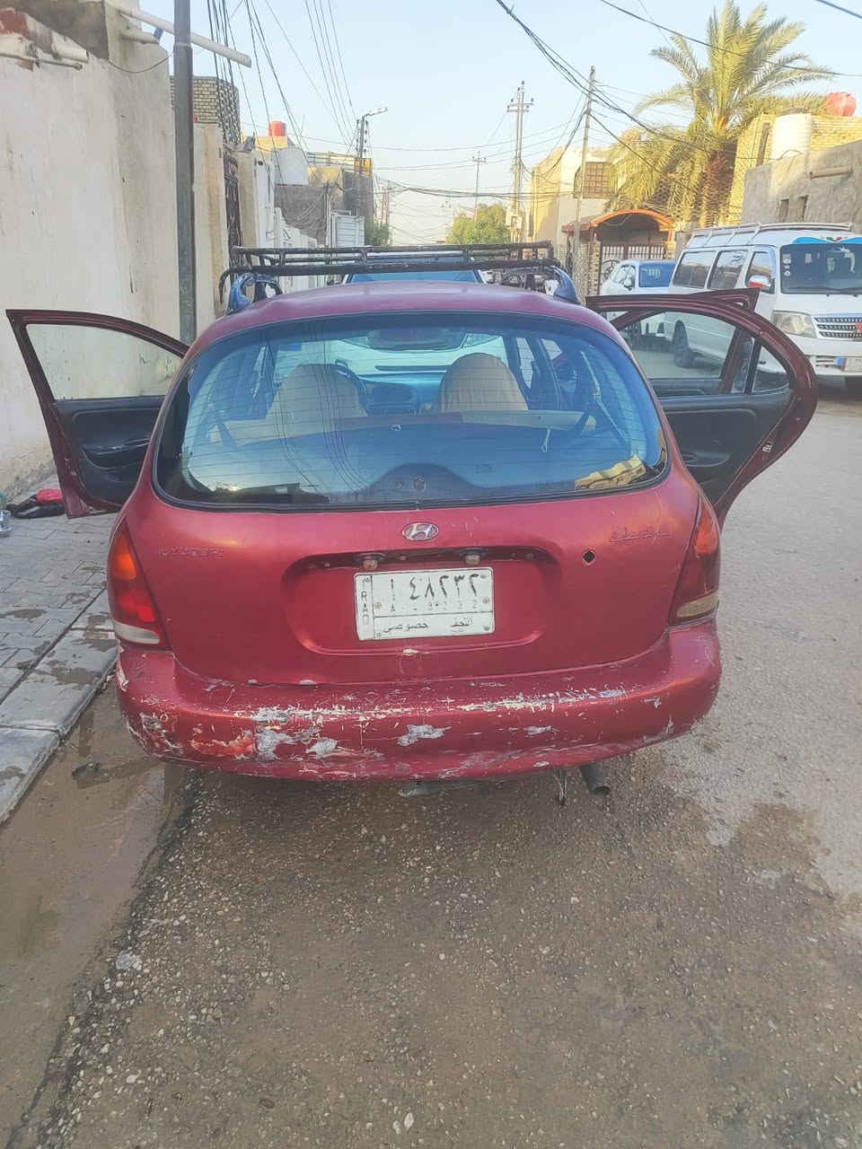 سلام عليكم النترا 96 السياره محوره مكينه وكير كرونه مكينه 2000 صاره شهر من شديته السياره نضيفه حداديه تخم تاير كامله كهربايات شغاله تبريد نقص غاز السعر 20 وبيه مجال مكان نجف حي النداء رقم***********

