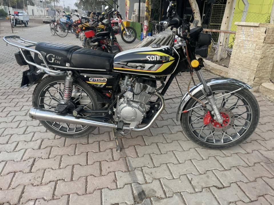 السلام عليكم سيفان 24 اخير كصة مابيه اي نقص كفالة عامة
مكاني ديالى ابو صيدا السعر 700 بيه مجال 

***********
