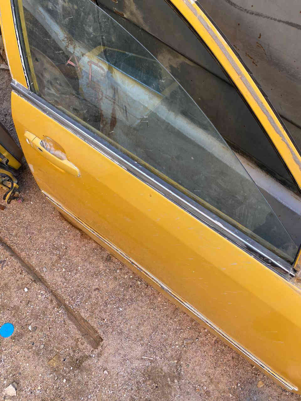 ثنين بيبان صوب يمنه باب كامل هو جامته وبطانته سعر 175 نجف ***********
