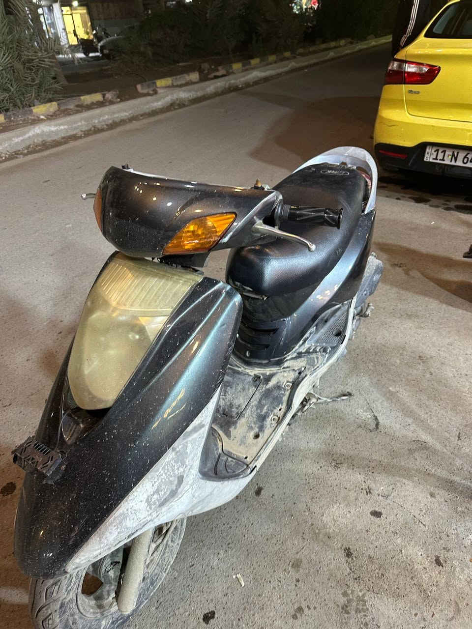 سلام عليكم شباب دراجه بريز رمبه كلشي مامبدل بيها بس كفرات تجاري والاصليات ضامهن وشاد كزوز طبعاً cs بس الكزوز مو للبيع الصالنصه البلاديه موجوده العقل البلادي مبرمج وانت قيس بلادي ومبرمج يعني جيب اقوا كزوز وشده ماعليها شي قطره مال دهن رياضي ومعدل الدراجه موصل 100 والغزاليه تشهد الدراجه خير من الله صارلهه شهرين و7 ايام نازله من الرمبهه بس اني هاملها لاغسل ولاشي بس تبديل دهن وبانزين محسن شباب الدراجه للبيع او مراوس البيع سعر 700 قفل بدون عمله ولموشراي لايدخل فدوه رقمي واتساب
***********
مراسله فقط لاتتصل
