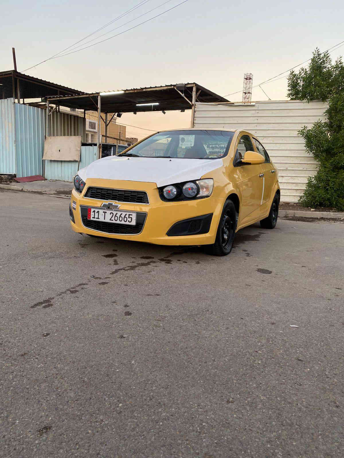 السلام عليكم
للبيع شوفرليت سونك 
موديل2012 وارد خليجي
مكينه1600 انسه الصرف
كير 5 نمر ميكانيكي
السياره عله وضع الشركه حتى المسجل بلادي 
صدر خير من الله
السياره كامله دوشمه ارضيه وكشنات
كهربائيات كله شغاله 
كلوب سيرفس ممشتغل بل سياره بيه طخه خفيفه بل جاملغ لمامي ومصلح نفسه بدون دواخل مكان السياره بغداد سعر 65 وبيه مجال قليل
وهذه رقمي***********
