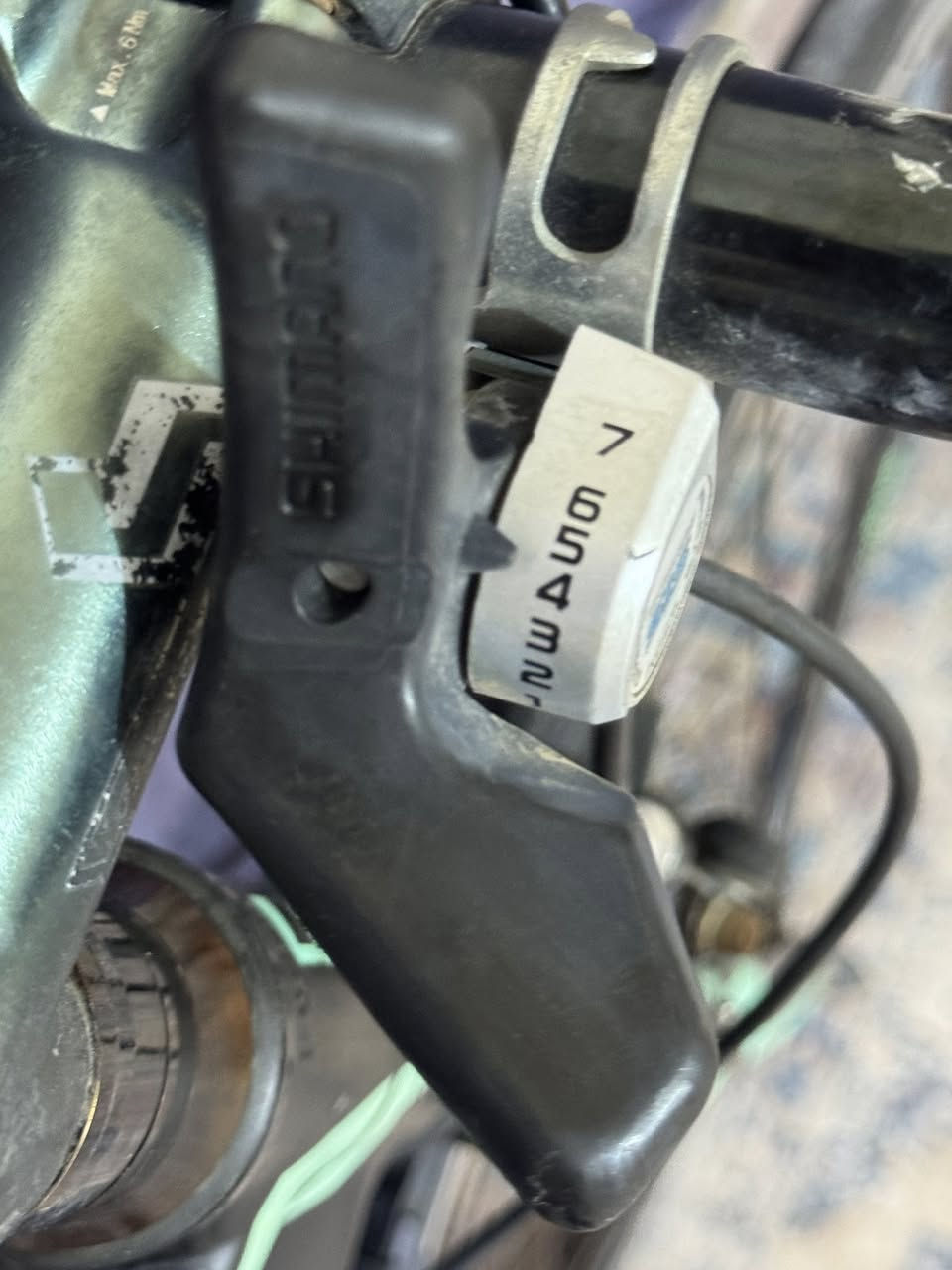 ━━━━━━━━━━━✦✧✦━━━━━━━━━━━
🚴‍♂️ بايسكل رود سباق 🚴‍♂️
⚡️ الموديل :c700 الرياضي
⚡ حجم : 28 
⚡️ المعدن : المنيوم 
⚡ باله أصلي كسر حاوية
⚡كيوره (7x2) نمره شيمانو اصلي 
⚡️الحالة : جاهز بدون نقص ونضيف جداً
💰 السعر : 160  
🚚 ويوجد توصيل

📞 للاستفسار : *********** واتساب 
+مازنجر 
━━━━━━━━━━━✦✧✦━━━━━━━━━━━
