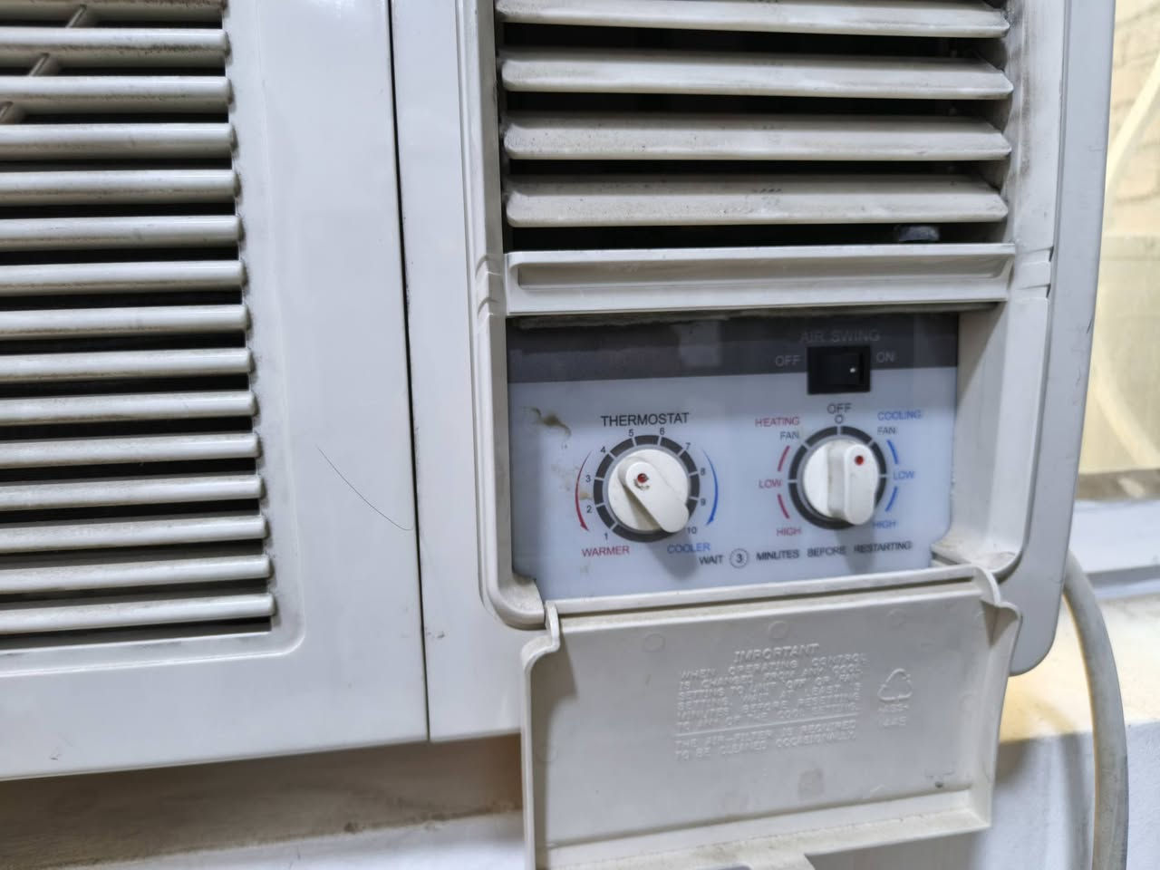 السلام عليكم مكيف نوع يورك مستخدم قليل تبريد تدفئة للبيع مكاني بغداد الزعفرانية هاتف ***********
