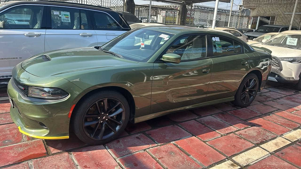 نوع السيارة : ‏ دودج جارجر ( GT )
صور الحادث مرفقة بالمنشور 

سنة الصنع : 2022 

الفئة : جي تي سوبر تراك باك 

عداد المسافة : 67 الف كيلو 

اللون : زيتوني مميز 🫒 

عدد الاسطوانات : V6 

حجم المكينة : 3600 🔥

المواصفات :

- شاشة كبيرة كار بلي
- كاميرا
- حساس خلفي
- شيفتات ستيرن
- كشنات حضن تدفئة 
- رادار جانبي
- ويل 20 
- سبورت مود
- سوبر تراك باك 

رقم اربيل / تحويل مباشر ✅

حالة السيارة : وارد امريكي 

ملاحظات اخرى :  حادث خلفي تبديل جاملغ خلفي
 ( بدون ايرباك ) 
وبالعراق صار بيها بارد بالجاملغ الامامي 
بجم كبسس 
- [ ] حالة الايرباك : سليمة ✅

موقع السيارة : بغداد 

رقم صاحب السيارة : ‭‬ 
اتصال مباشر / او واتس اب 👇

‏ CALL NOW :‪ ‪‪‬‪ ***********
‏ CALL NOW :‪ ‪‪‬‪ ***********

السعر { 27,500$ } وبيها مجال للطيبين 
امانة الله السيارة صايره عليه فوك ال30,000$ 
بس مستعجل على بيعتها
