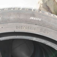 زوج تايرات مشلن داخل مبطن ماده ضد البنجر  قياس 18/45/245 انتاج ٢٣لو ٢٤...