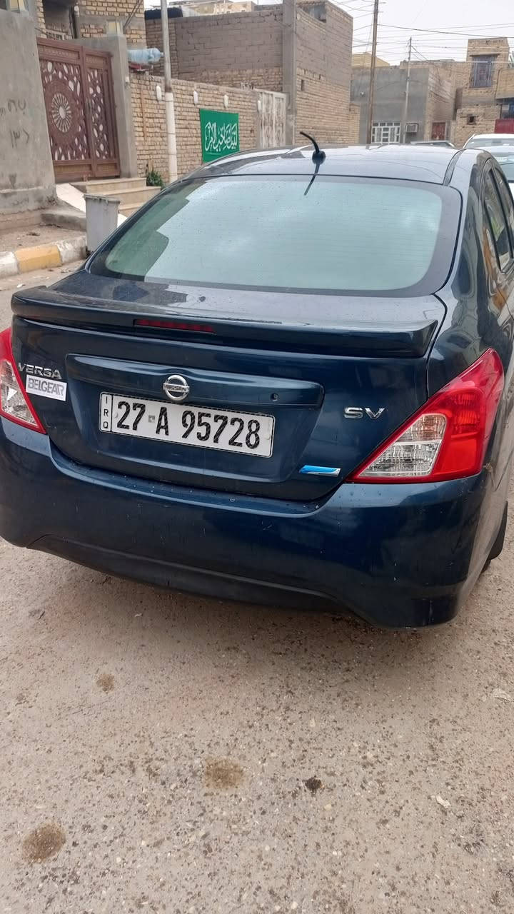 السلام عليكم نيسان فيرسا 2016وارد امريكي جاملغ وبنيد بدون دواخل بدون رباك السياره جاهزه مكينه گير حداديه تبريد كله جديد تخم تاير جديد السنويه لل 30 تحويل ثانب يوم السعر 90 وبيها مجال للتواصل ع رقم ***********
