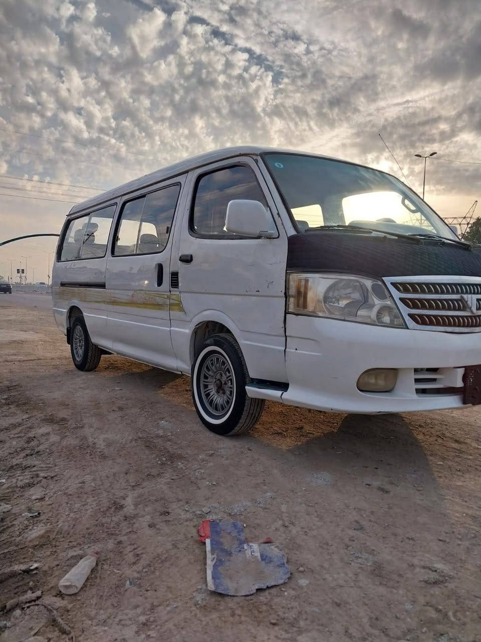 سلام عليكم
فتون 2009
مكينة جديدة 
اكسل جديد 
كير بس الصفر مالتة 
كاعية وكشنات نضيف 
رقم بغداد انكليزي 
بسمي السيارة 
العنوان بغداد الحسينية مال الراشدية 
السعر الأتصال على الرقم واني خادم للشراي 
***********
