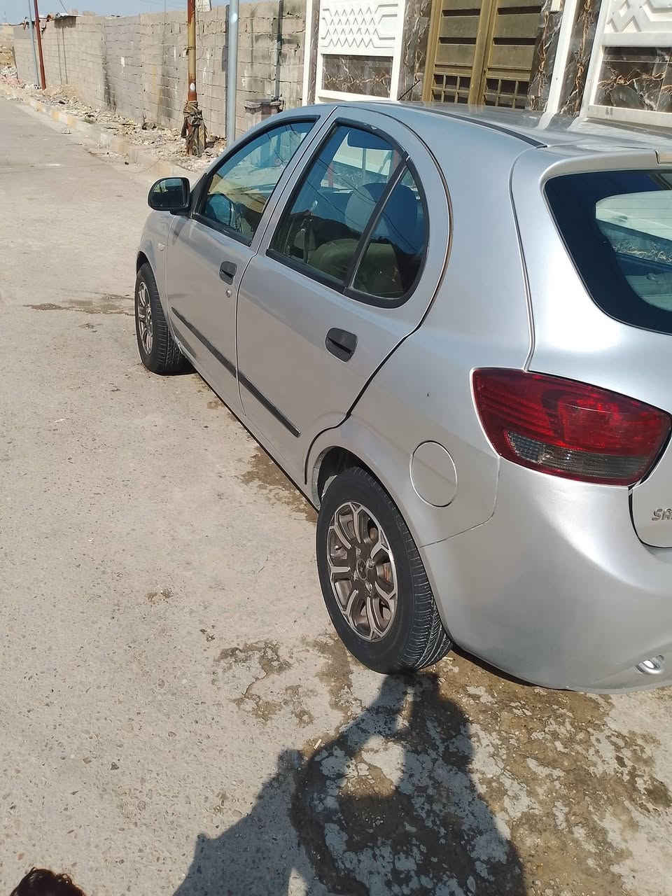 السلام عليكم رمضان كريم طيبة موديل 2015 اج بارك جان بيها جراد من صبغة حزام كير ومحرك وتبريد مقفول صدر جديد وغرفة جديدة جام خلفي امامي كهرباء بلاد ويل كب حجم 14. رقم بغداد دولي باسمي معروضة ب47 ورقة بيها مجال للاستفسار رقم هاتف *********** بغداد شعب شارع الصحة
