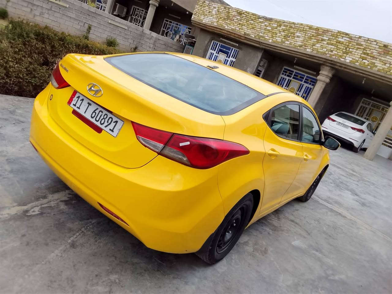 السلام عليكم النترا موديل 2013
امريكي حادثها جاملغ كير مكينه خير من الله 
السياره خير من الله تبريد خير من الله 
تايرات خير من الله السعر 100 وبيها مجال 
مكان بغداد رقم الهاتف ***********
