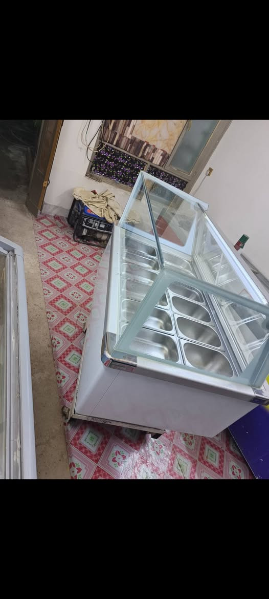 إسلام عليكم عارضات عامودي تلاثه باب و عارضات مقبلات و عارضات الفقيه و اكو رفوف و اكو سفينه العنوان بغداد حي البتول الشراي يتصل و بل خدمه ***********
