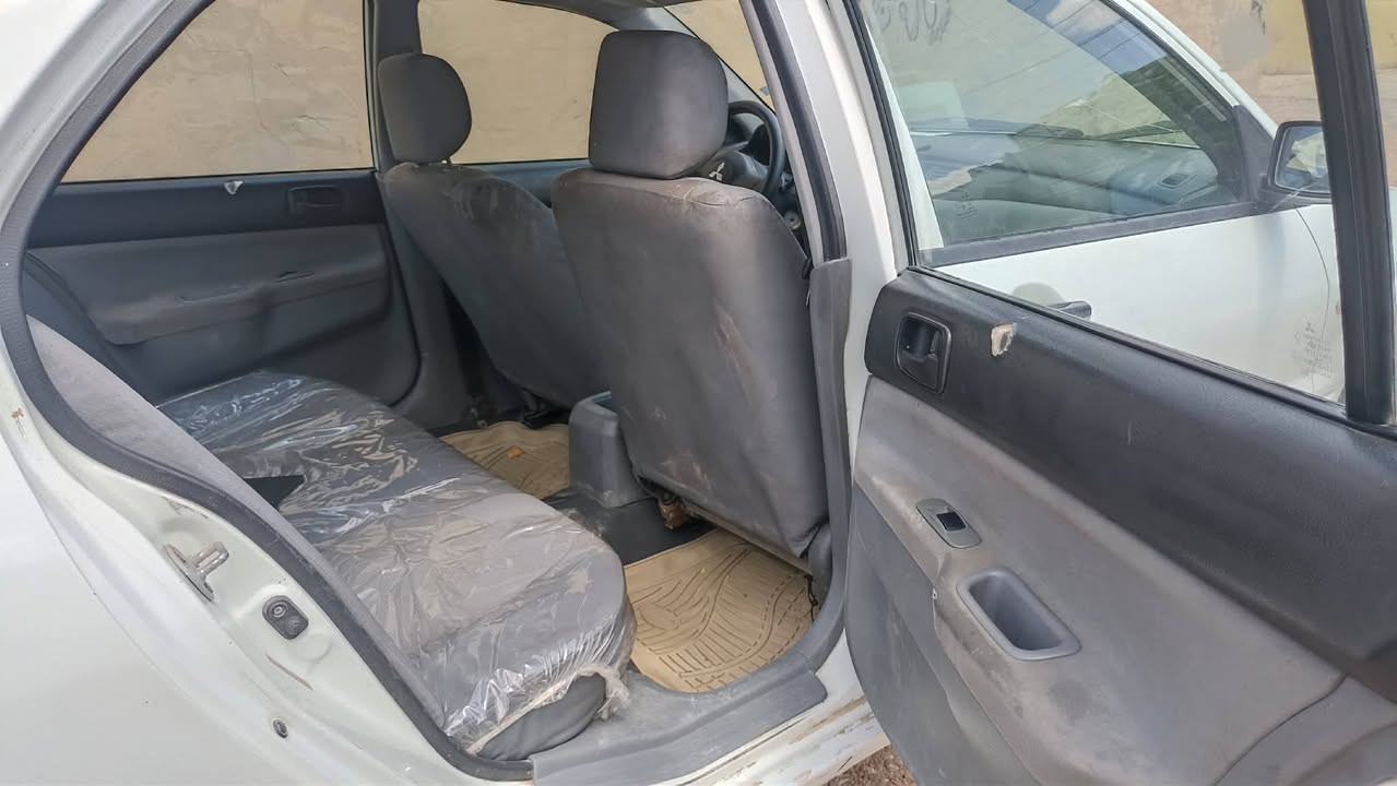 لانسەر بۆ فڕۆشتن  مۆدیل 2007 
مەکینە بچووک  تەبرید و گێڕ و مەکینە بەشەرت ٤ تایەی لۆك تەقەو ڕەقەی نیە 
ڕەقەم سلێمانی  دوو مانگی ماوە بەسەر بچێت 
 ٤ پارچە بەس بەخە بێ لێدران و ناوەوەی نیە 

ژ.م مۆبایل ***********

نرخیشی  65 گەڵاو مەعامەلەیەکی برایانە 

ناونیشان .... کەلار
