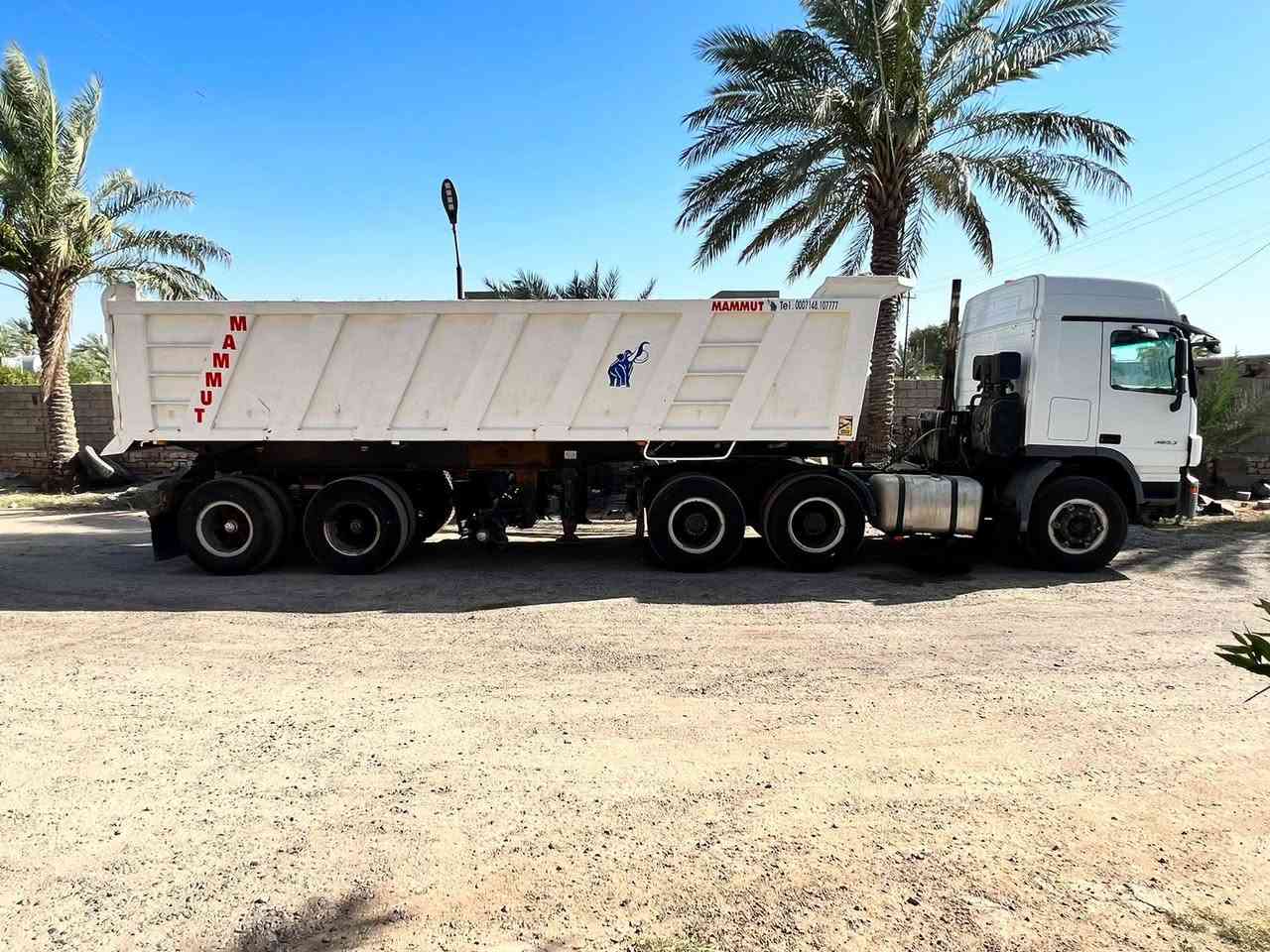 سياره موديل2005كهربائي رقم بصره سنويه جديده تحويل ثاني يوم عربانه موديل 2006 ذرعه35 تخم تاير ***********
