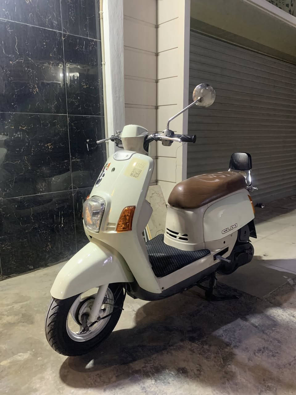 السلام عليكم بوليس للبيع دراجه جديده وبيها وصل معرض ***********
