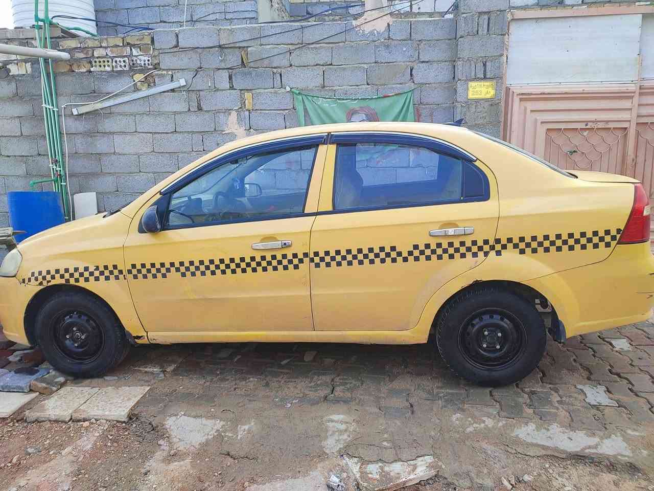 افيو موديل ١٠ سياره جاهزه ونظيفه كير ومحرك حداديه خير من الله السعر ٥٠ وبيه مجال للاستفسار *********** او ***********
