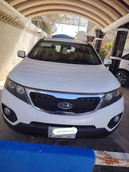 السلام عليكم 
سورنتو للبيع خليجي موديل 2011 فول موصفات مكينه 6 مكفوله كفاله عامه رقم 📱 بغداد بأسمي تحريل مباشر السعر 165
*********** المكان البغدادي الدولاب
