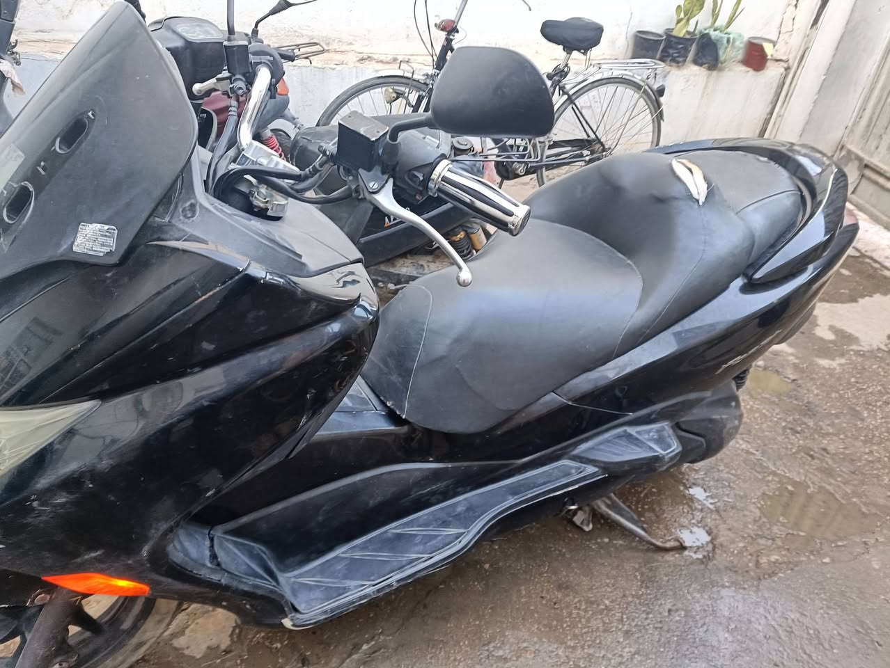 دراجه للبيع بصمه سعرها مليون وبيها مجال+964 784 050 0843


**إذا كنت صاحب هذا الإعلان وتريد حذفه لأي سبب، رجاءا أرسل رسالة إلى الدعم الفني**