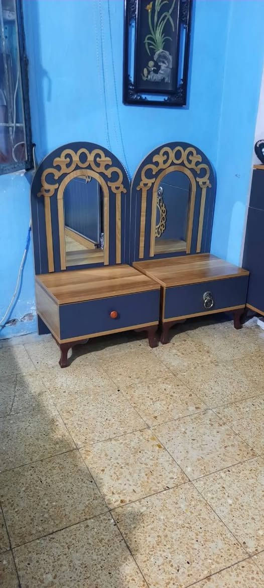 للبيع غرفه تركيه ٥ قطع نظيفه حيل هيه ولدوشك وجربايه مخليلها صوميه اقوه سعر ٣٢٥ وبيها مجال للشراي مكاني بغداد بلديات ***********
