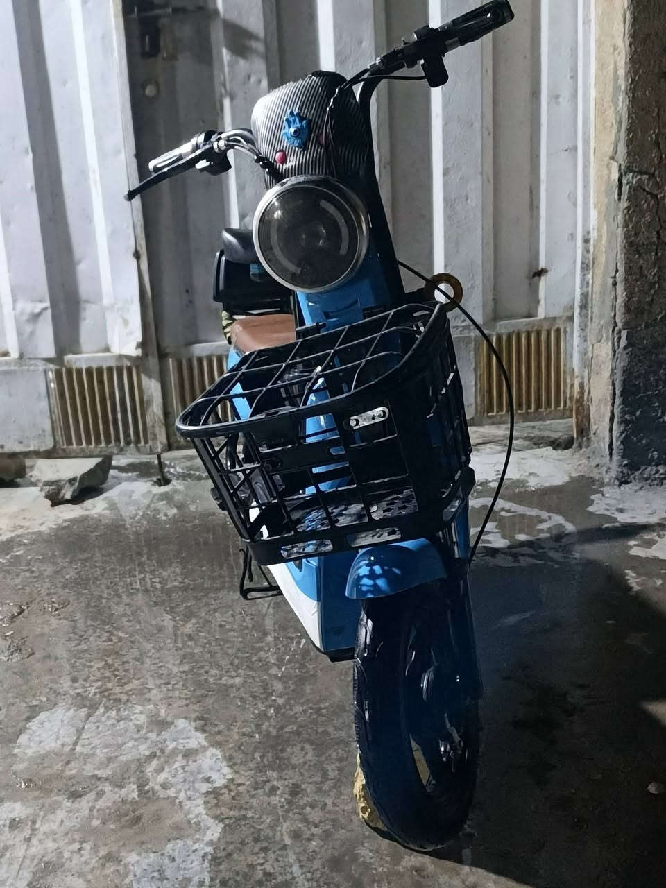 اسلام عليكم
دراجه شحن حجم 14 للبيع 
كل شي شغال السعر 200 وبيه مجال 
مكان نعمانيه للستفسار ***********
