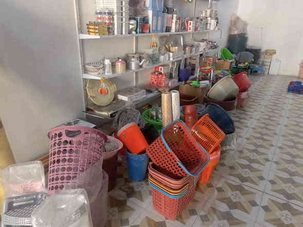 سلام عليكم للبيع مواد منزليه تصفيه محل النجف حي النداء شارع 30قرب مدرسه الكرم والجود  مقابل أسواق الخزعلي ومقابل صيدليه احمد ماجد ***********وتساب
