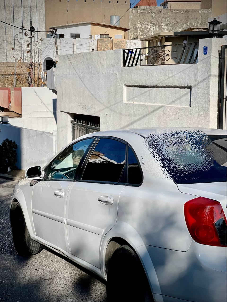 مۆدیل 2011 
سەقف تەزرە
خاوێن و ماڵی فەقیرە
گێڕ و مەکینە بە شەرت
گێڕ تەماتیکە
پاکانە و غەرامە بە شەرت

بۆ داواکردن پەیوەندی بکە
0750 434 7873 أربيل, العراق
