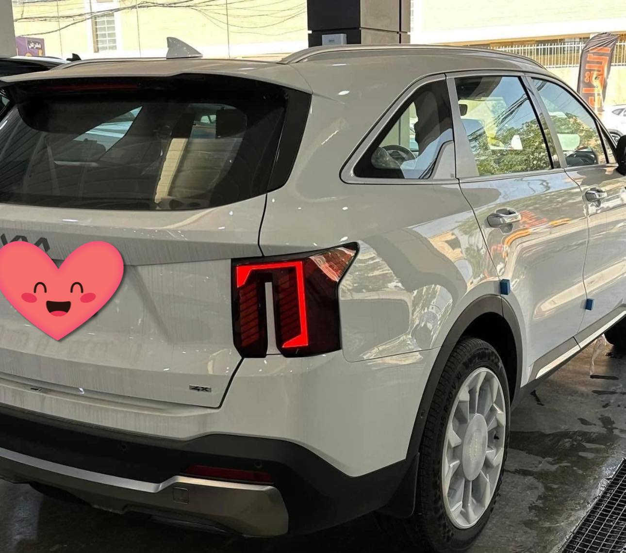 📍نوع السيارة:-كيا سورنتو  خاضعه للضمان X4
🧨موديل:-2025
📍محرك:- 3500
📍عداد المشي 20.000الف
📍بانوراما دات شو اربع كامرات  
✅اربع كامرات
✅فور ويل
✅كراسي تدفئ تبريد
✅كراسي جلد+ كهرباء
✅دات شو ويل عشرين
     رقم بغداد 
كفاله عامه بدون اي ملاحظه 
للأستفسار :***********
