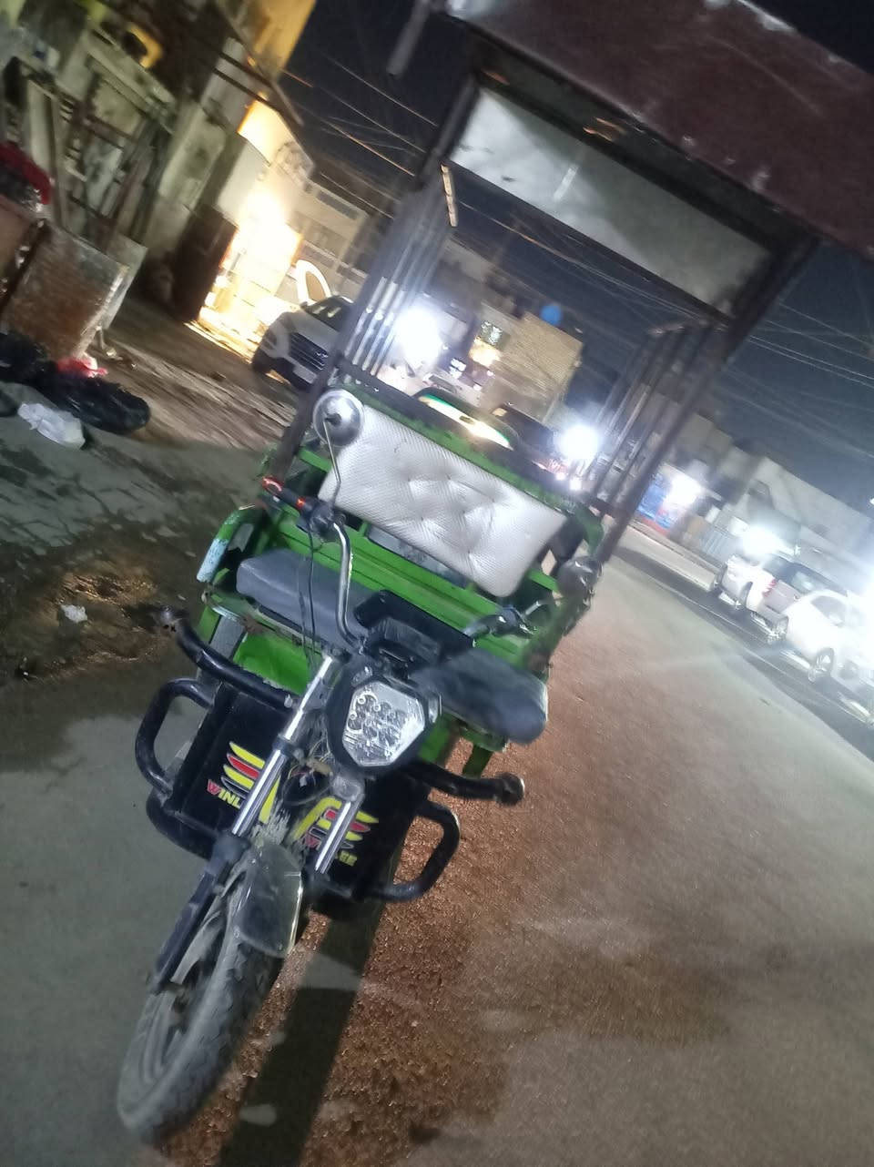 سلام عليكم ستوته شحن نقص باتريات سعر خاص *********** مامتواجد ع فيس مكلف بنشر
