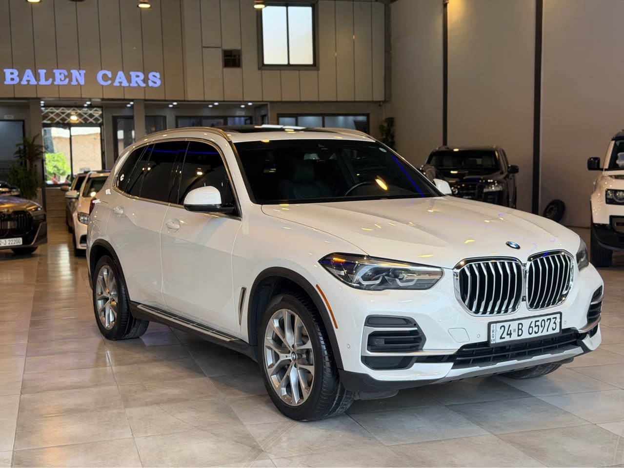 BMW X5 2023
كلين تايتل 
فول مواصفات 
لايتات ليد زينون متحرك 
حساس خلفي امامي 
رادار امامي جانبي خلفي 
بانوراما 
4*4
كشنات هيتر ميموري ديزانو 
تشغيل عن بعد 
شاشة كبير كاربلةي 
5 كاميرة 
داتاشو 
سيارة كلين تايتل بدون صبغ بدون حادث 
٣٩٣$
*********** وتس اب 
*********** أربيل, العراق
