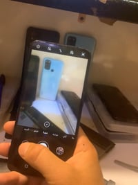 واي ٩ • ١٢٨ • ذاكرة