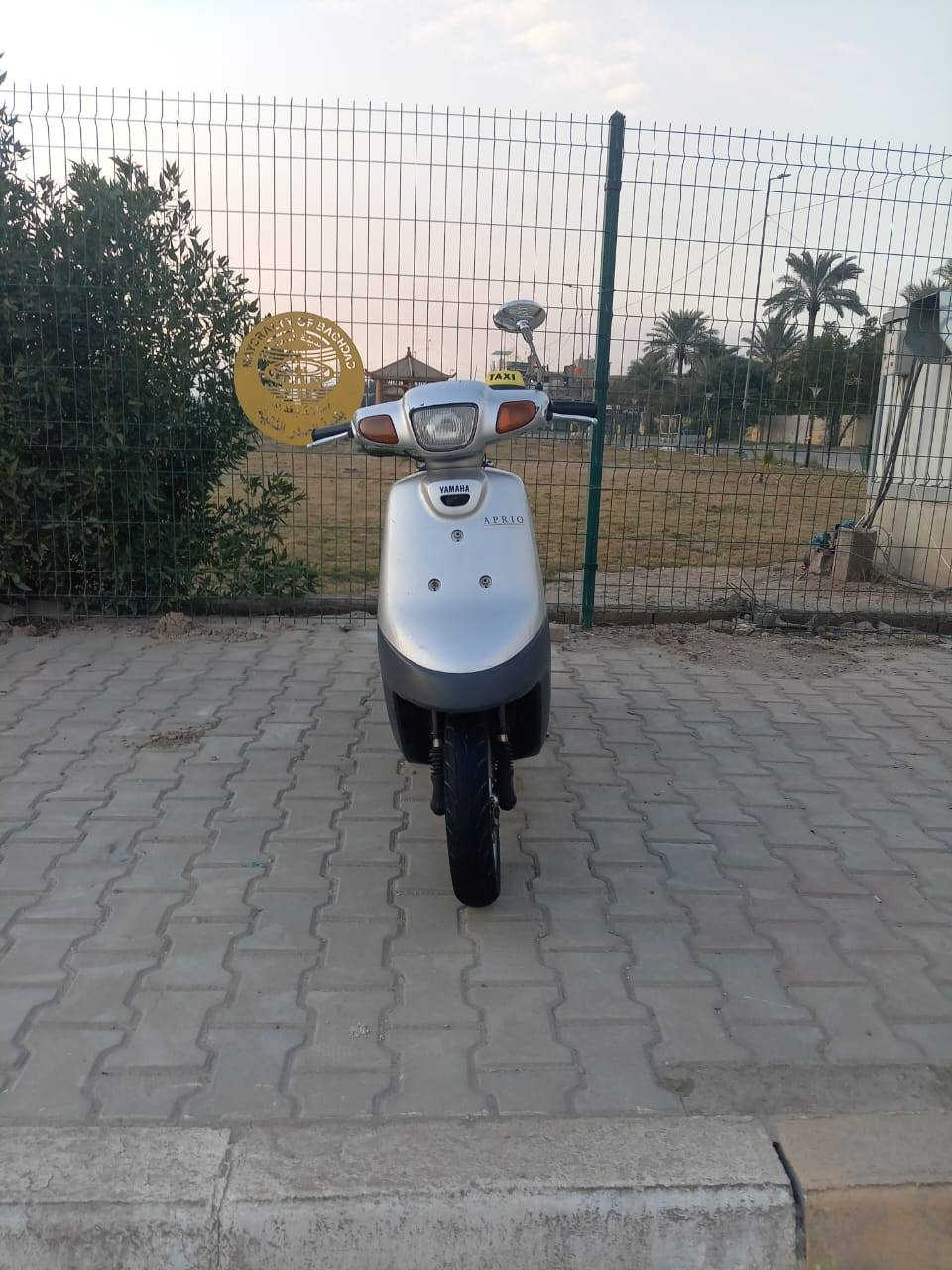 السلام عليكم دراجه بطه60 نثيه شلعه معدل دراجه جديده بمعنه الكلمه بعدها بحاله الوكاله ماصار هواي من نزلتها رمبه مكفوله كفاله عامه ماعدا العداد الكيلومتر ما يشتغل والذيل مال بكلايت والباقي كفاله كهربائيات كلها شغاله تايرات زوج جدد كفرات بلاديه ختم واحد الدراجه ما مفتوح بيها برغي  اوراق اصوليه رقمي ( ***********))
اتصل وبخدمتك 
سعر الدراجه (650) وبيها مجال
