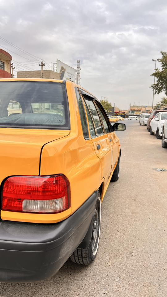 السلام عليكم للبيع سايبه 12كير محرك خير من الله تبريد شغال كاملة اي نقص مابيها السيارة  حيل نظيفه وكاملة مكمله رقم شاصي كله مطابق مع السنويه السعر 34وبيها مجال عنوان بغداد اعظمية 
***********
