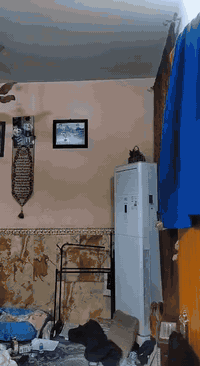 دار لبيع قطاع 33اول باب على لشارع مقابيل جامع موسى ابن جعفر بناء حديث  مساحه البيت 144 حوش 3X8 استقبال 6X5 بصفه مطبخ 5X5صاله 8X5 منور خارجي 2 حمام تواليت مشترك 3X2 غرفه 5X4 طابق بثاني نفس لطابق اول طابق لثالث غرفه 5X4 صاله وسطح طابق لرابع سطح وبيتونه (السعر النهائي بدون اي تعامل  275 أسم لبيت بسم ابو البيت )اي ستفسار رقم الهاتف ***********
