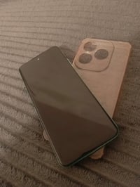 جهاز HERo c60 ذاكره 64  كامل ملحقات  جهاز نضيف كلش  للبيع او مراوس مكا...