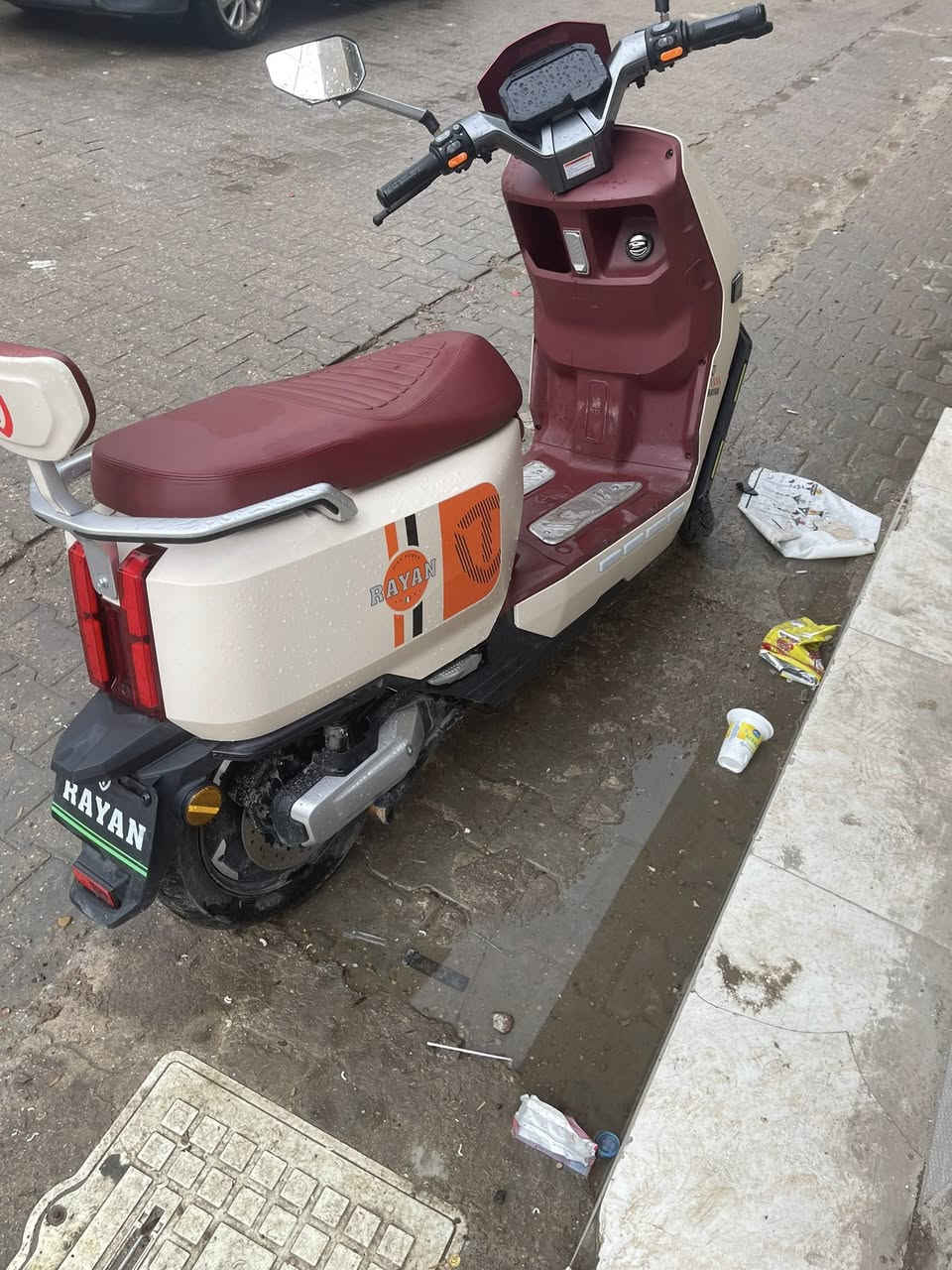 السلام عليكم دراجه. شحن للبيع نوع الريان /vip جديده مصار اهواي مہَטּ اخذته مكان بغداد الحريه مامتواجد عالفيس هذا تلفوني /*********** ابو مهدي السعر خاص
