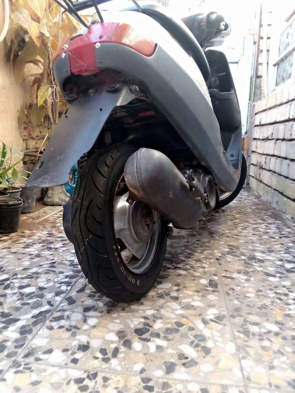 السلام عليكم دراجه بطه 60 دراجه كله كامله ما بيه اي نقص الدراجه سلف هندر كهربائيات كلهه كامله السعر 300بي مجال  الاستفسار ***********
