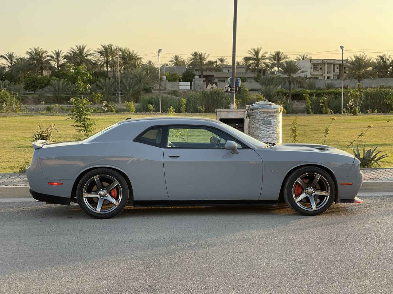 السلام عليكم  جالنجر للبيع موديل 22 ارتي  السعر 175 وبيها مجال


**إذا كنت صاحب هذا الإعلان وتريد حذفه لأي سبب، رجاءا أرسل رسالة إلى الدعم الفني**