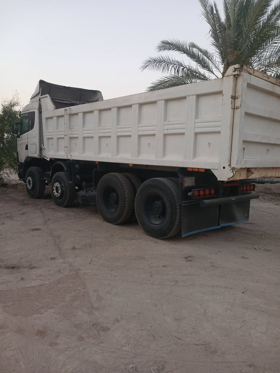 سكانيه موديل 2003 مجموعه ورده مكينه نجكنتر 6  كير 3/3  كفاله عامه منك عاب   تخم تاير  السعر 350  مشروع المسيب ***********
