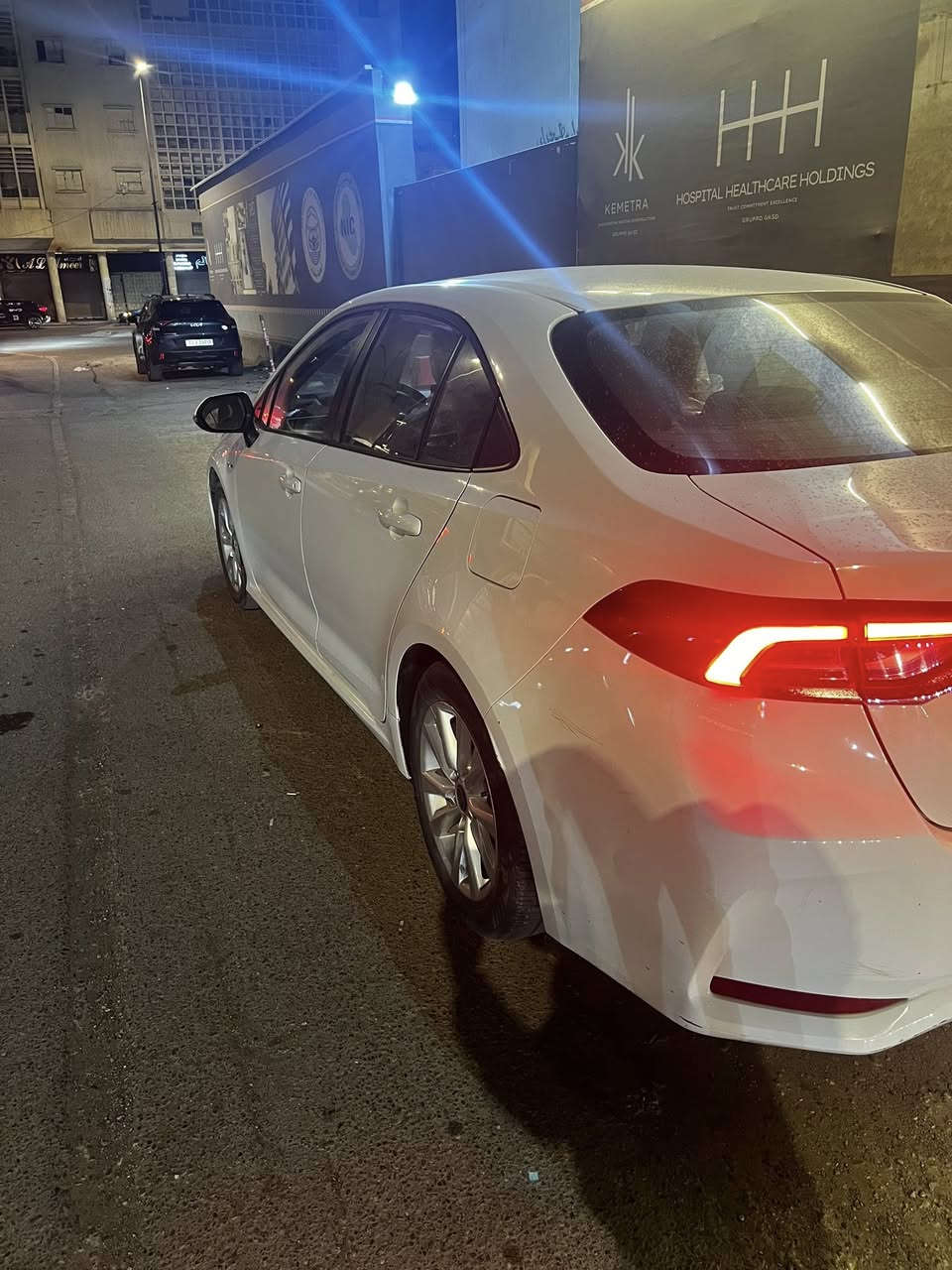 كورلا هايبرد 2024 ماشيه 14 الف km بيها حادث جاملغ ايمن وأيسر بارد بسيط جدا ورصعه بل بنيد و3 رصعات بل تكمه جهه عكس السايق السعر 137 وبيها مجال العنوان مدينه الصدر 
***********
