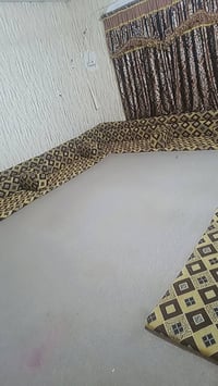 جلسه عربيه • البصرة • للبيع