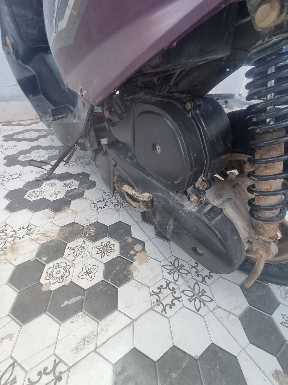 سلام عليكم دراجه سكنس مكينه ماكس صالنصه رياضي ويل رياضي لسعر175وبيهه مجال***********
