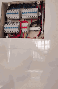 علي الكهربائي لتأسيسات الكهربائية العنوان السماوة  موبايل *********** يتوفر واتساب للاستفسار الاتصال او مراسله الرقم
