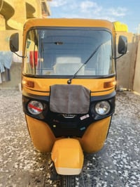 تكتك 22 رقم انكليزي تكتك كفاله عامه من كلشي مدينه الصدر ٠٧٧١٧٩٤٠١٤٩