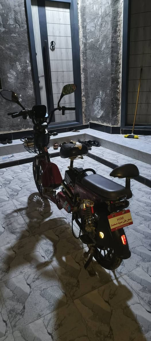 دراجة شحن 24 اربع بطاريات 
الدراجة موضحة بالصور+التشغيل عن بعد مايشتغل العنوان بعقوبة المفرق السعر 240000 
***********
