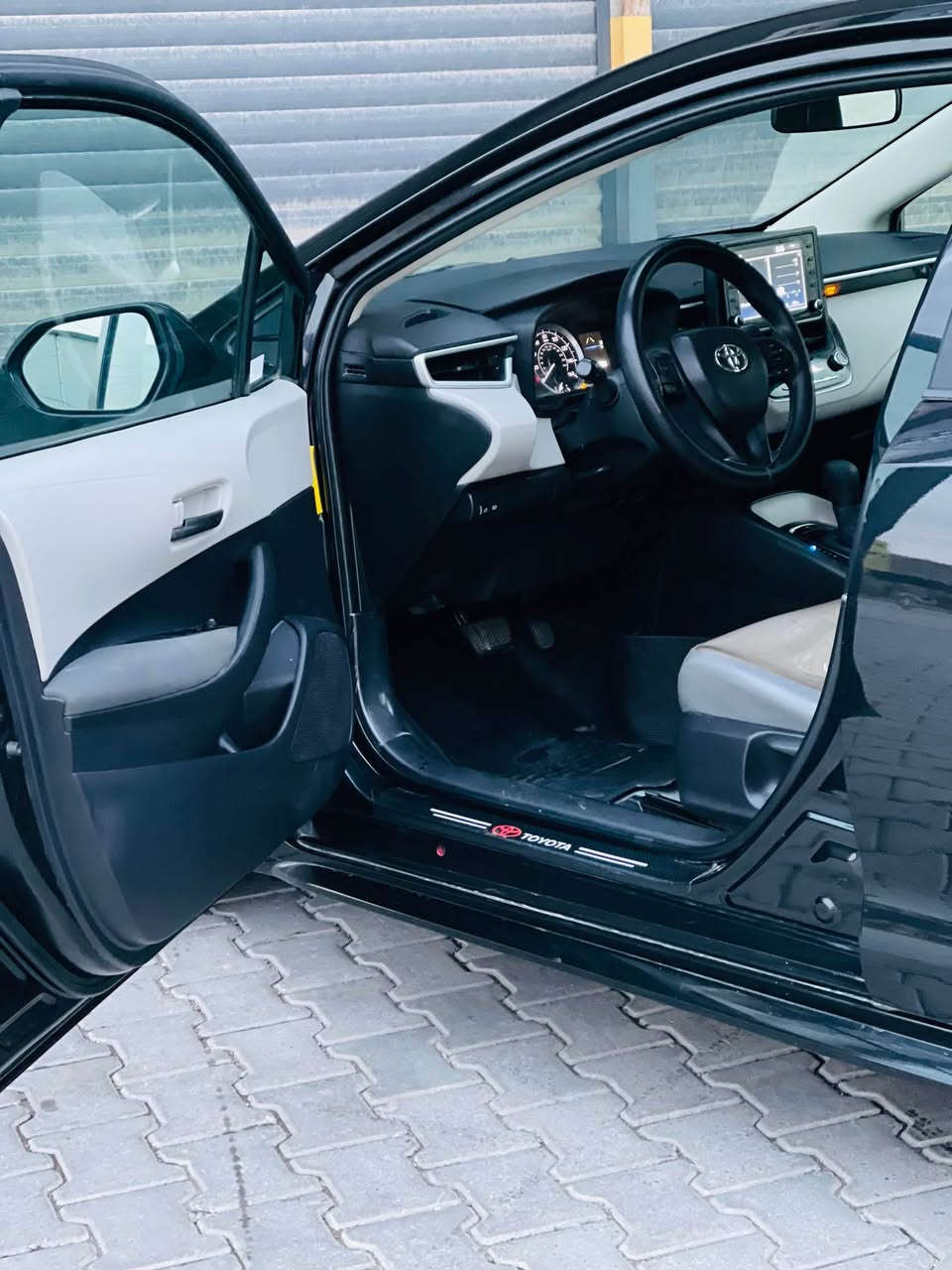 ماشااللە
تۆیۆتا:-کرۆلا
مۆدێل:-٢٠٢٢
مواسەفات:-LE
ناو :-زەرد
ڕاداری:-خەتی جادە
مەکینە:-١٨–تاحونە نیە

ئۆتۆ ستۆپی:-پێش
تەحەکوماتی:-سەر سوکان
زۆر مواسەفارتی تر 
دوپارچەی بۆیاخە 
بۆنیت و چەمەلەخی سایەق
شانسی و بەتانە بەشەرت

گێڕو مەکینە و تەقەو ڕەقە بەشەرت

سەناوی تا ٢٠٢٨ تازەیە
تەحویل غرامە بە شەرت

بۆ زانیاری زایتر پەیوەندی بکە

*********** السليمانية, العراق
